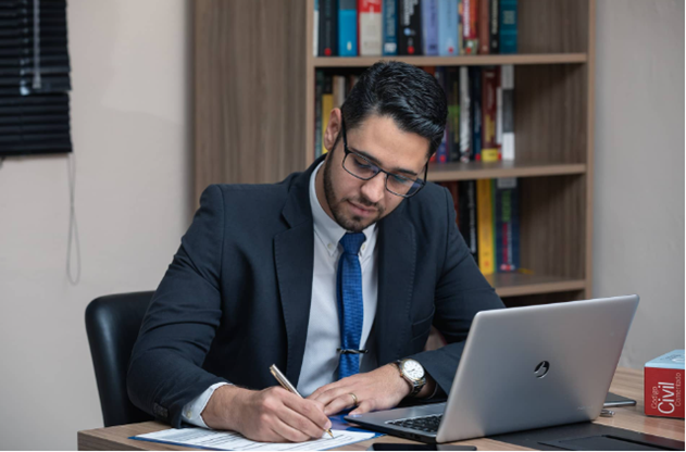 مشاوره آنلاین با وکیل ملکی